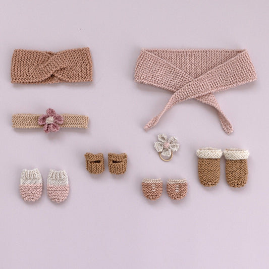 Knitted accessories for beginners - part two - Studio Seren